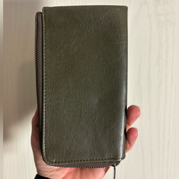 Matt & Nat - Green wallet - Picture 6 of 6